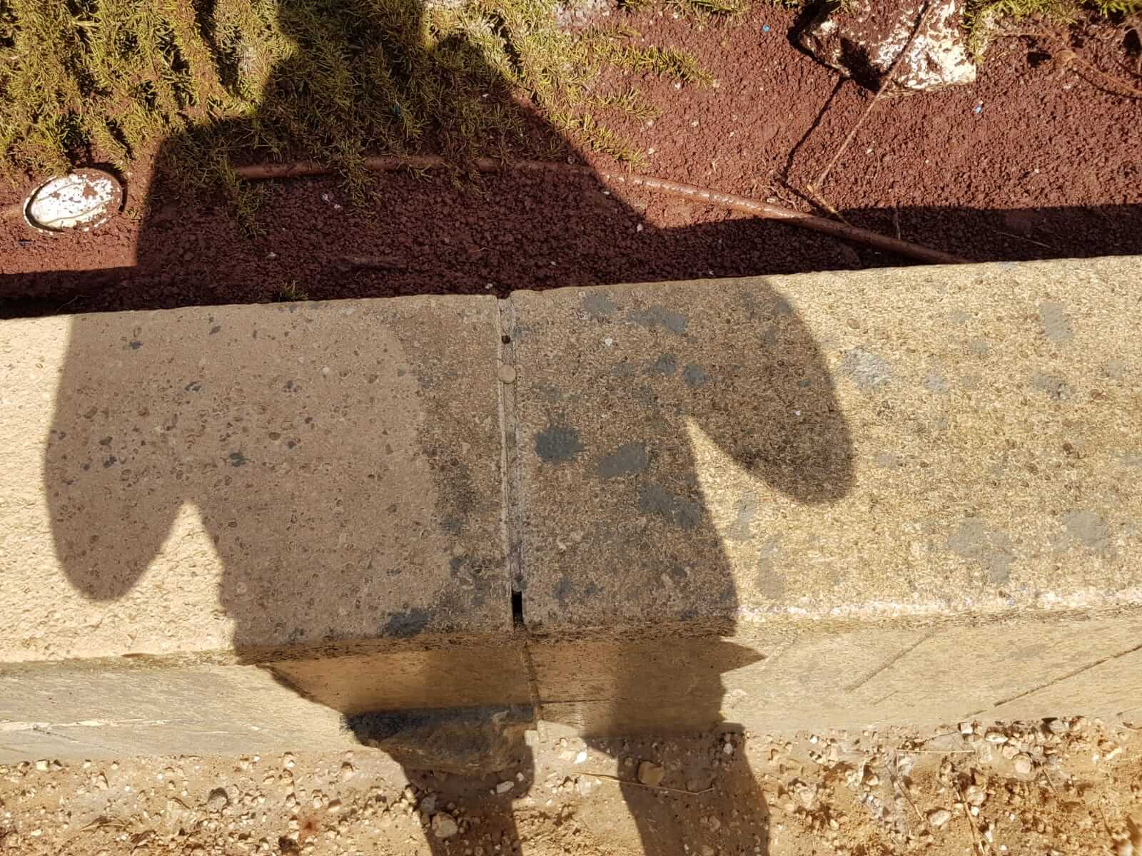 ניקוי בטון מאבן בשיטת לחץ מים גבוה