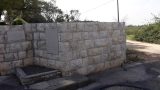 ניקוי אנדרטה בשיטת התזת גרגירי ג'יבלס